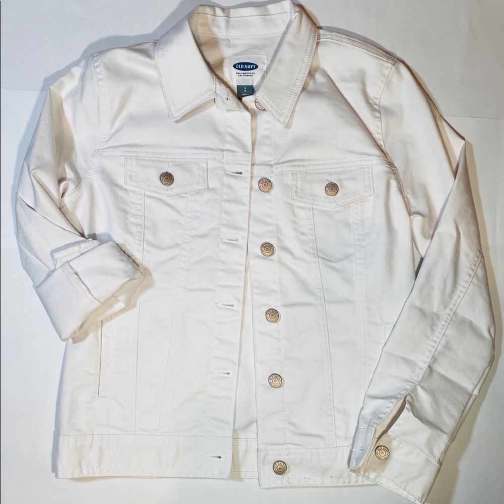 White denim jacket, new without tags